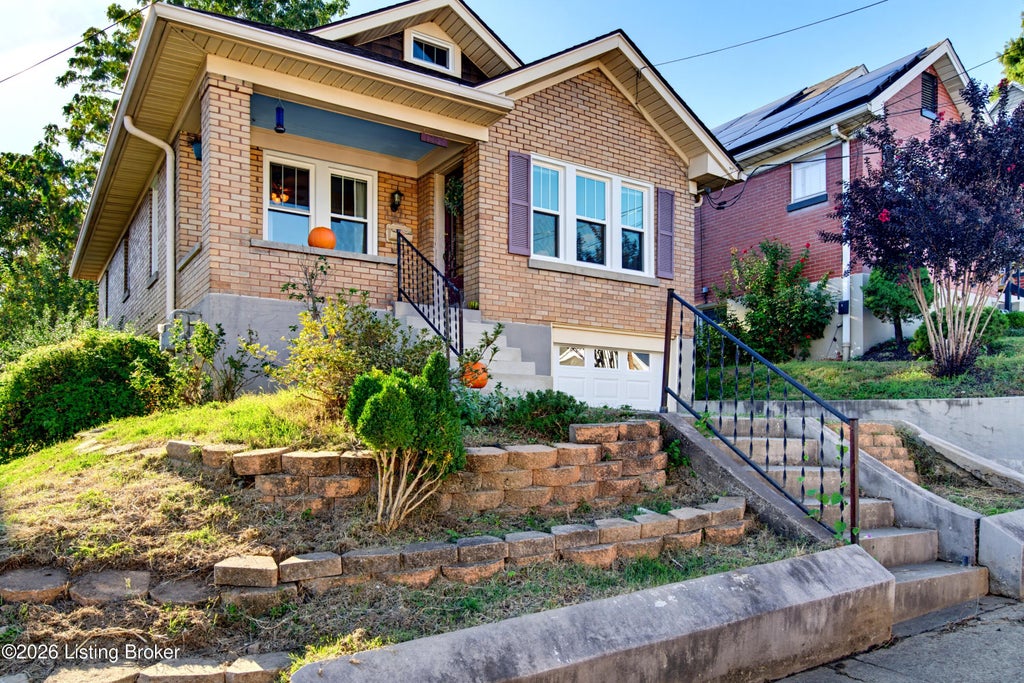 Photo of 1238 Lydia St, Louisville, KY 40217 (MLS # 1733215)