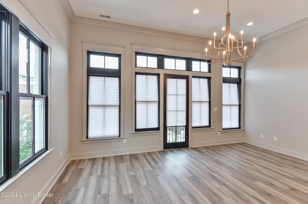 Photo of 10508 Meeting St #B 201, Prospect, KY 40059 (MLS # 1708127)