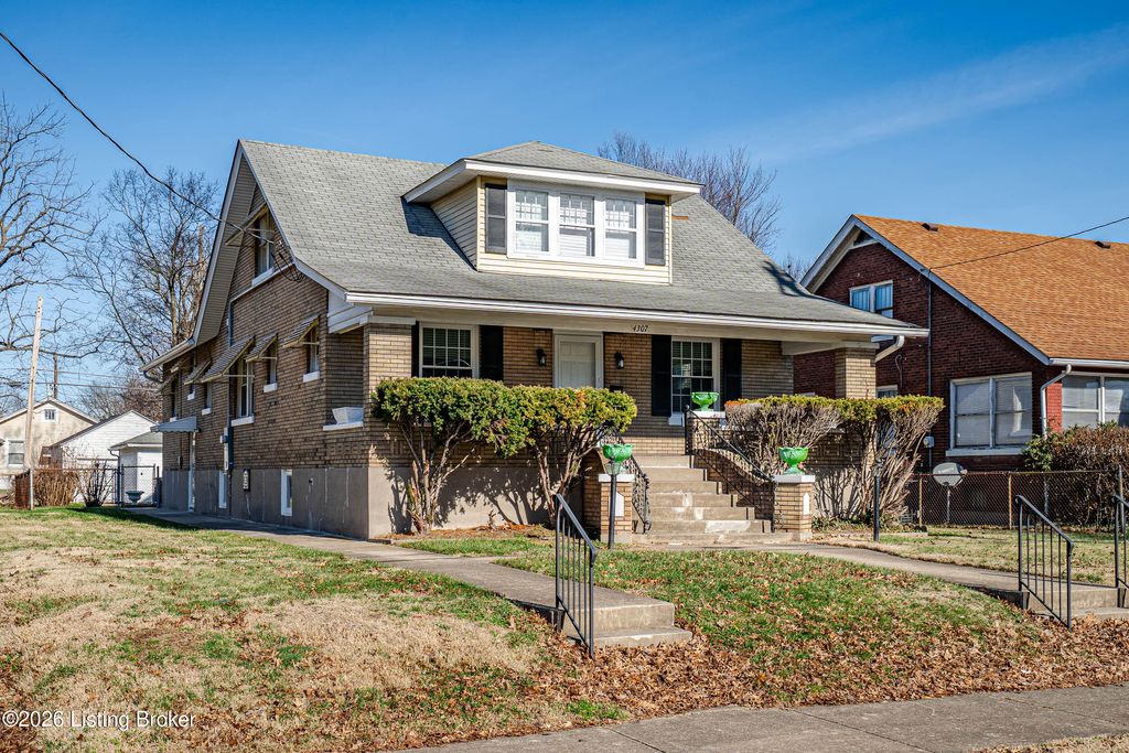 Photo of 4307 River Park Dr, Louisville, KY 40211 (MLS # 1706066)