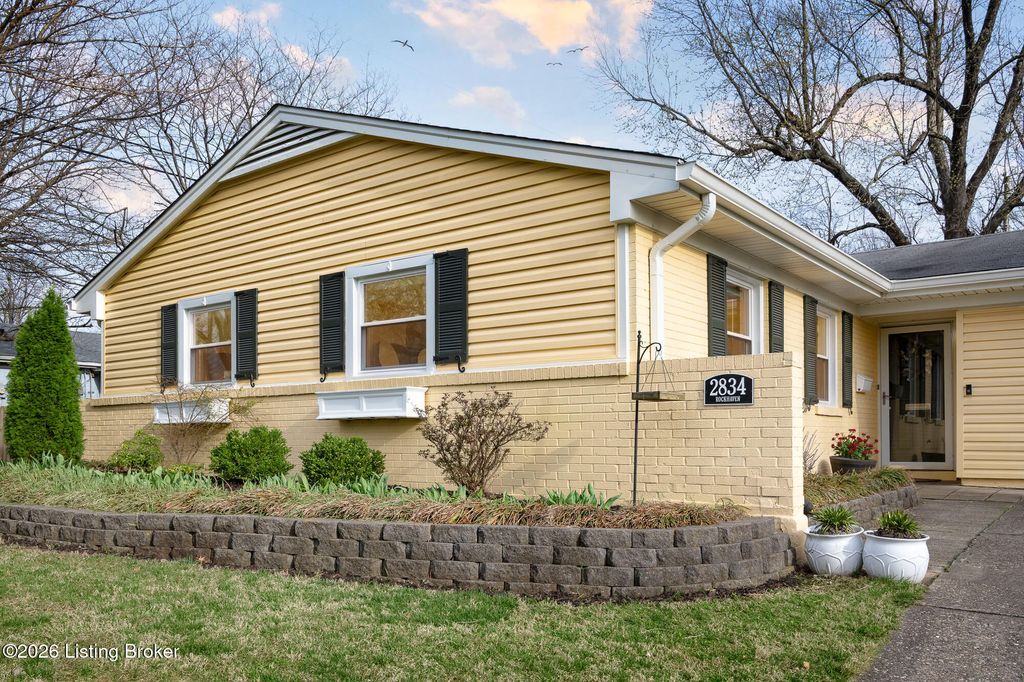 Photo of 2834 Rockhaven Ave, Louisville, KY 40220 (MLS # 1711638)