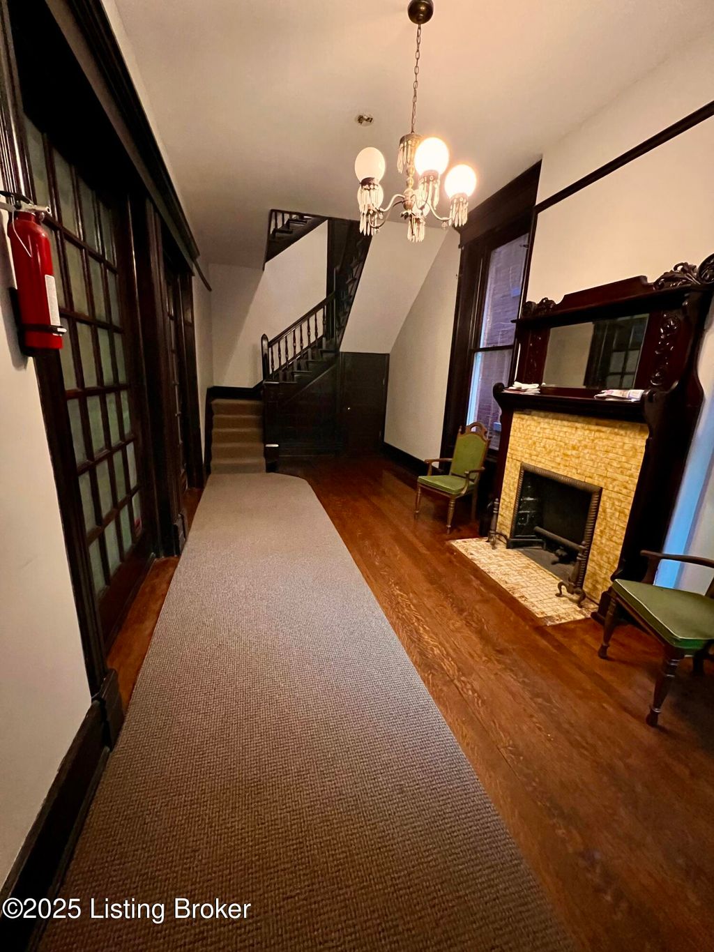 Photo of 1436 S 4th St #1, Louisville, KY 40208 (MLS # 1705085)