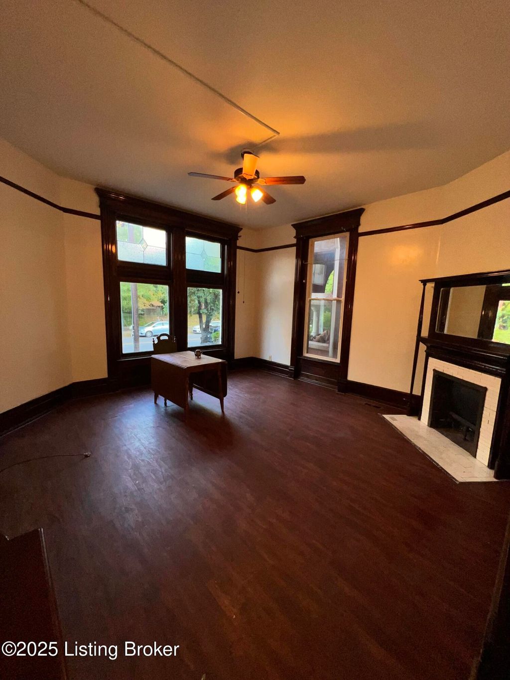 Photo of 1436 S 4th St #1, Louisville, KY 40208 (MLS # 1705085)