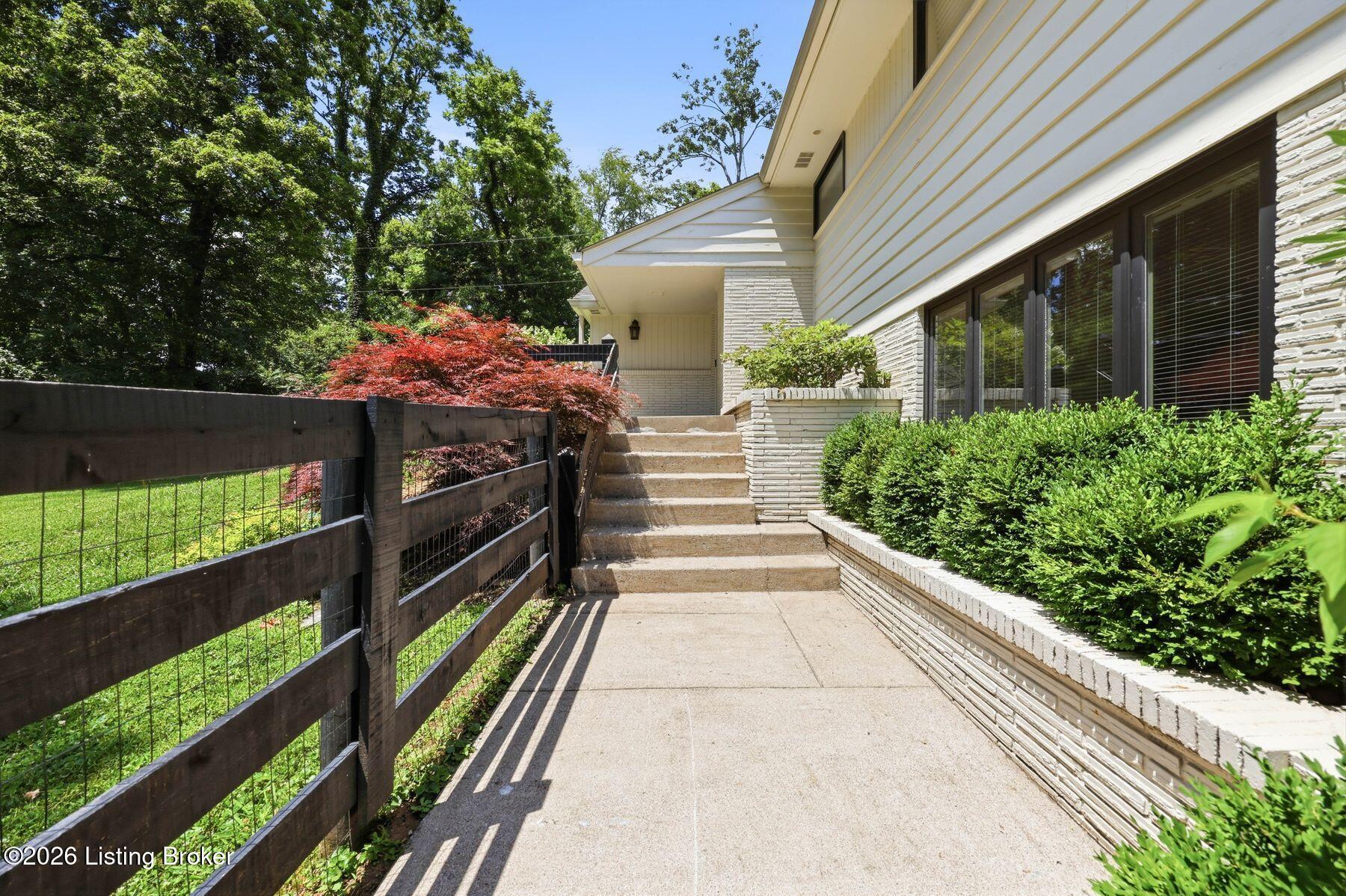 1007 Evergreen Rd