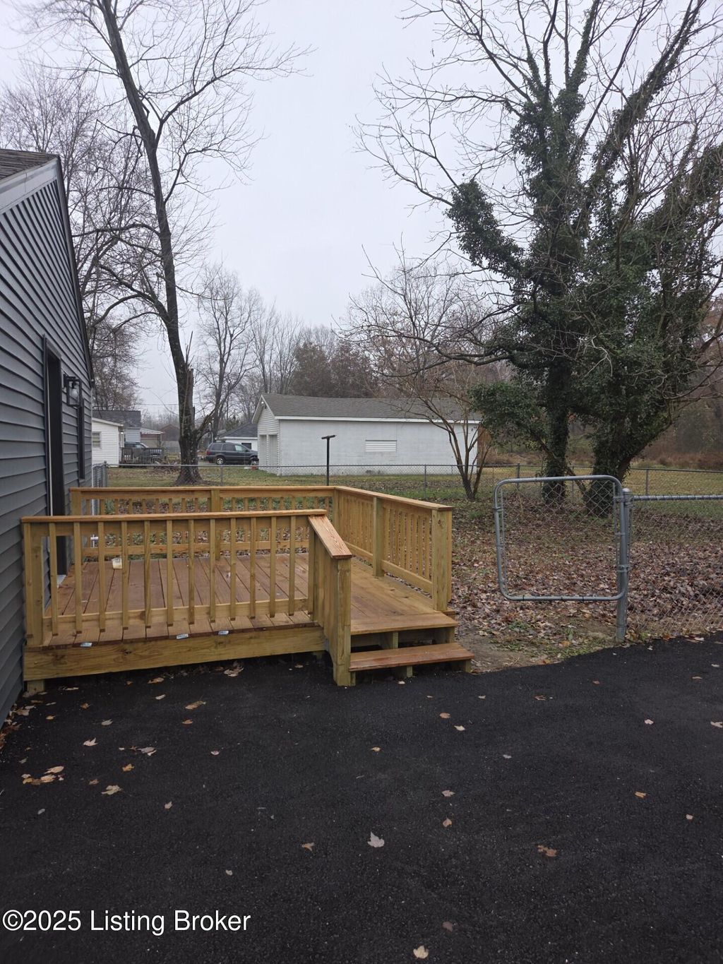 Photo of 1110 Fairdale Rd, Louisville, KY 40118 (MLS # 1703926)