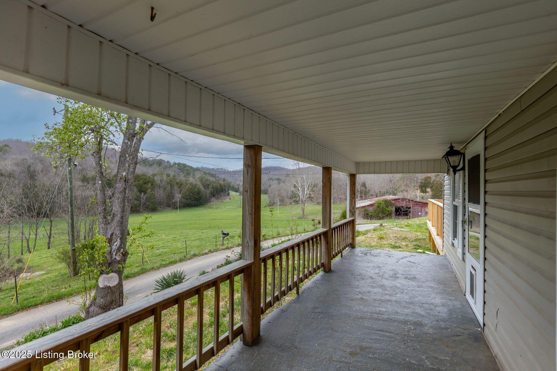 2170 Sulphur Springs Hollow Rd, Somerset, Kentucky image 3