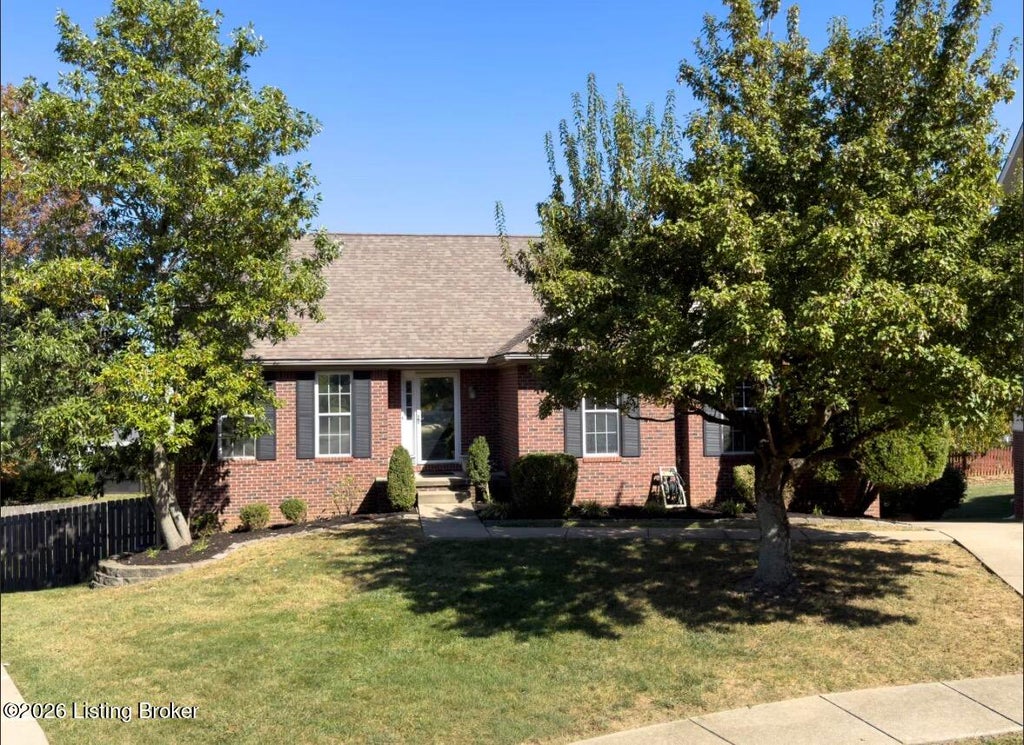 Photo of 5113 Craigs Creek Dr, Louisville, KY 40241 (MLS # 1731521)