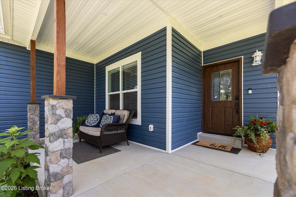 Photo of 5700 Old Floydsburg Rd, Crestwood, KY 40014 (MLS # 1722493)