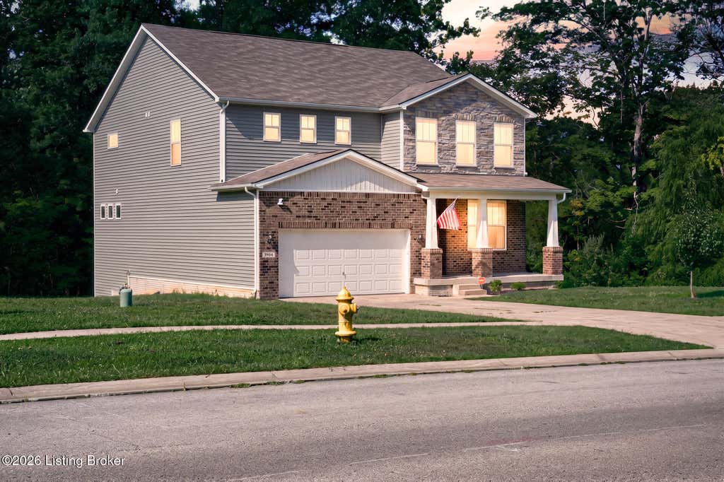 Photo of 3904 Creek Meadow Dr, La Grange, KY 40031 (MLS # 1725125)