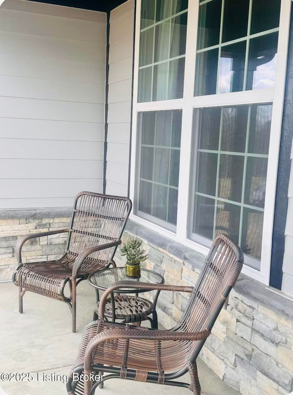 Photo of 2317 Serenity Rdg Way, Louisville, KY 40023 (MLS # 1701669)