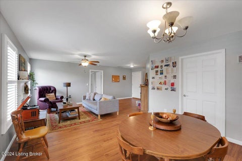 Tiny photo for 2014 Cherrywood Dr, La Grange, KY 40031 (MLS # 1729701)