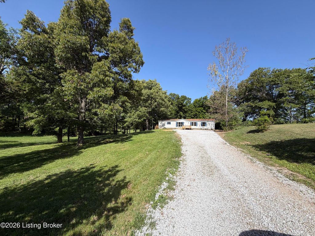 Photo of 238 Soldier Ct, Vine Grove, KY 40175 (MLS # 1717075)