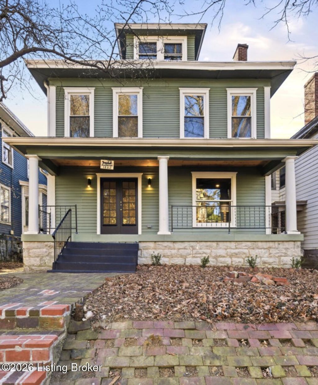 Photo of 1822 Tyler Pkwy, Louisville, KY 40204 (MLS # 1707613)