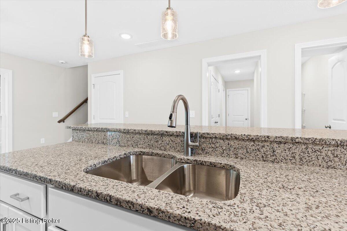 404 Sandy Circle Cir, Elizabethtown, Pennsylvania image 10