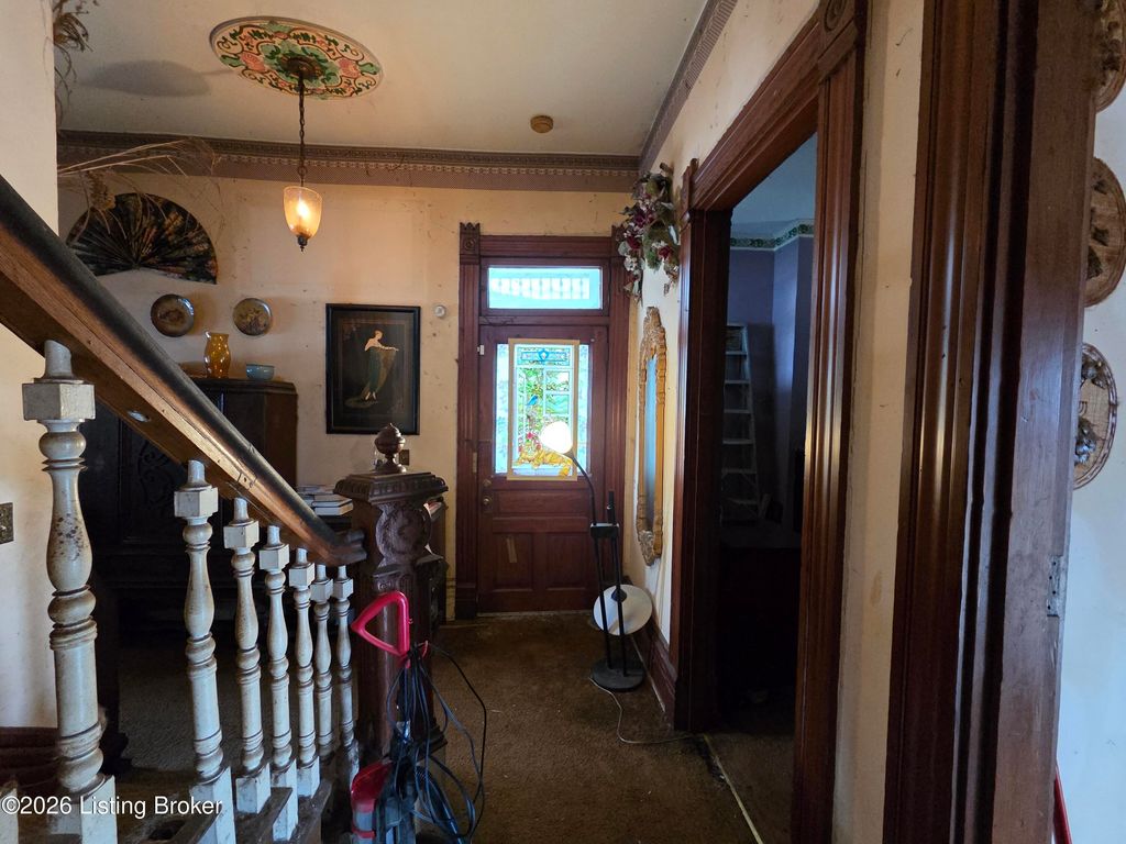 Photo of 1122 E Breckinridge St, Louisville, KY 40204 (MLS # 1712448)