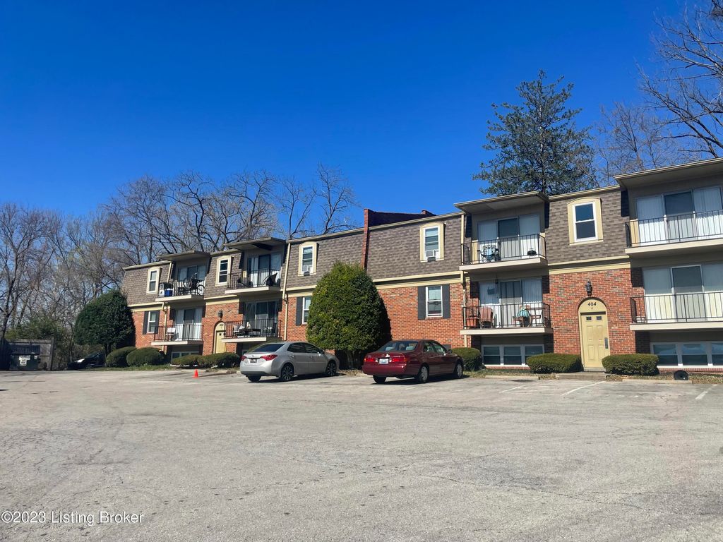 Photo of 404 N Hite Ave #B1, Louisville, KY 40206 (MLS # 1711941)