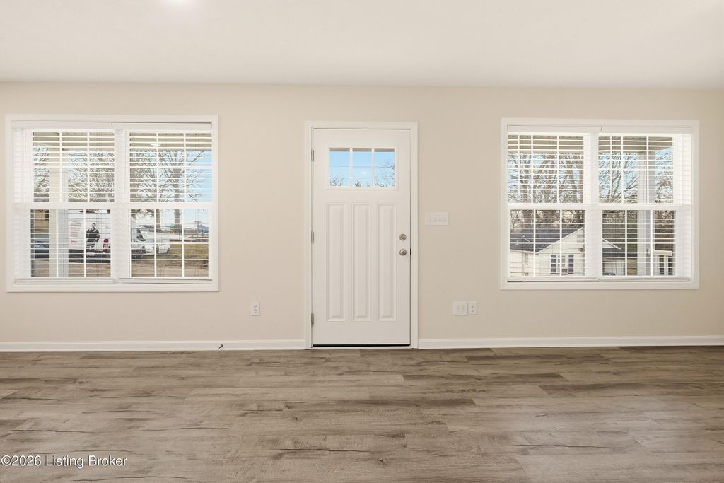 Photo of 212 Chandler St, Elizabethtown, KY 42701 (MLS # 1709369)