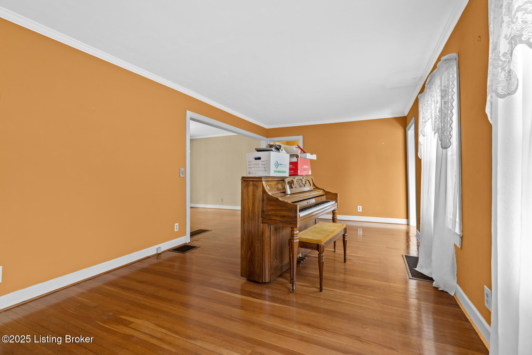 515 E Ashland Ave, Shelbyville, Pennsylvania image 6