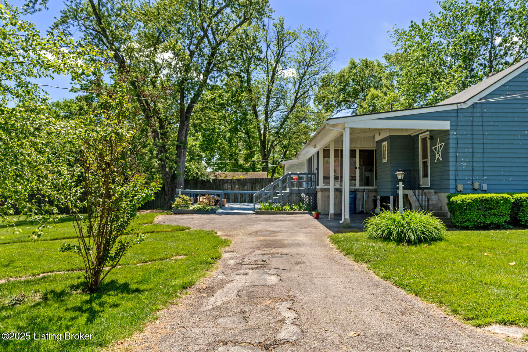515 E Ashland Ave, Shelbyville, Pennsylvania image 17