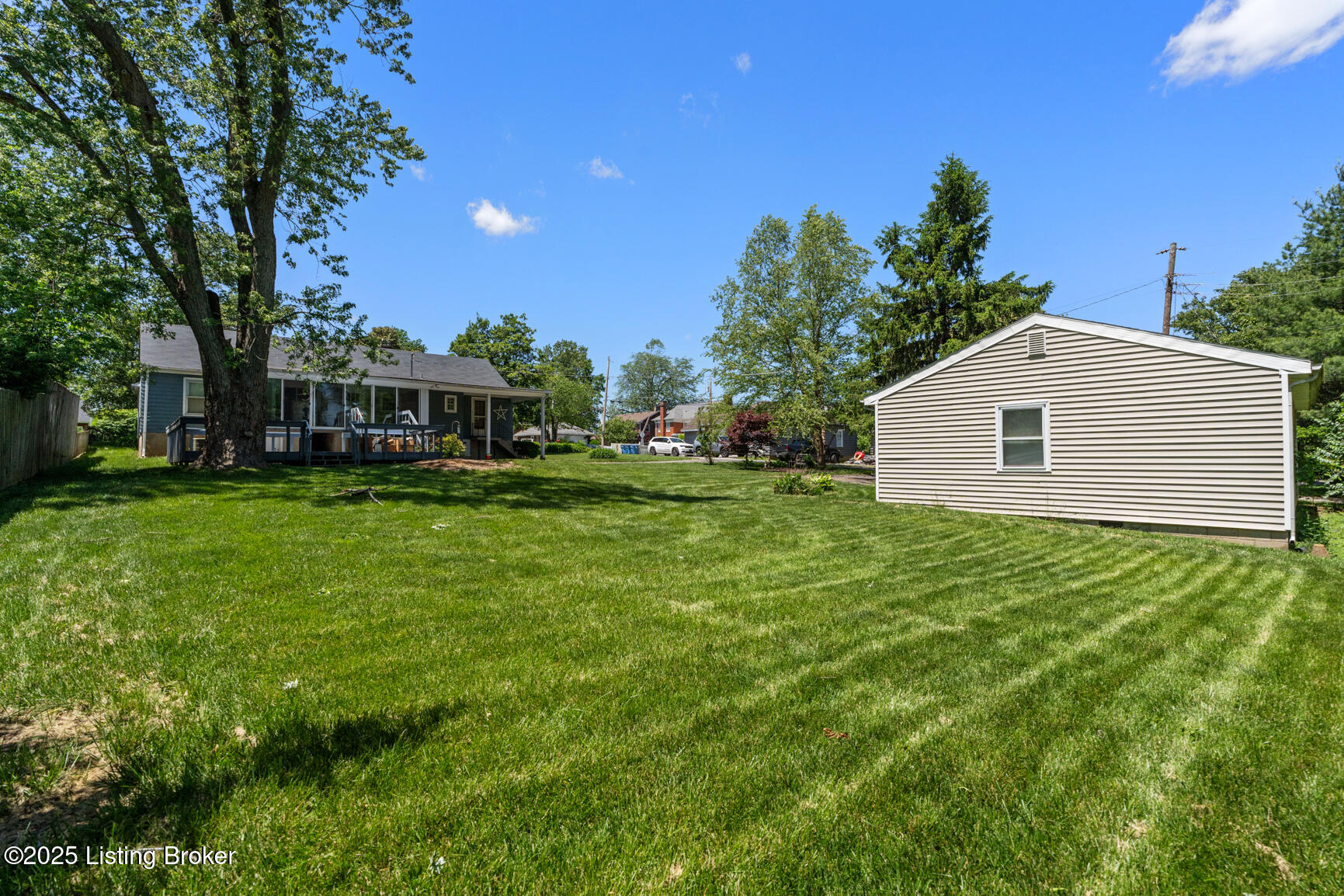 515 E Ashland Ave, Shelbyville, Pennsylvania image 22