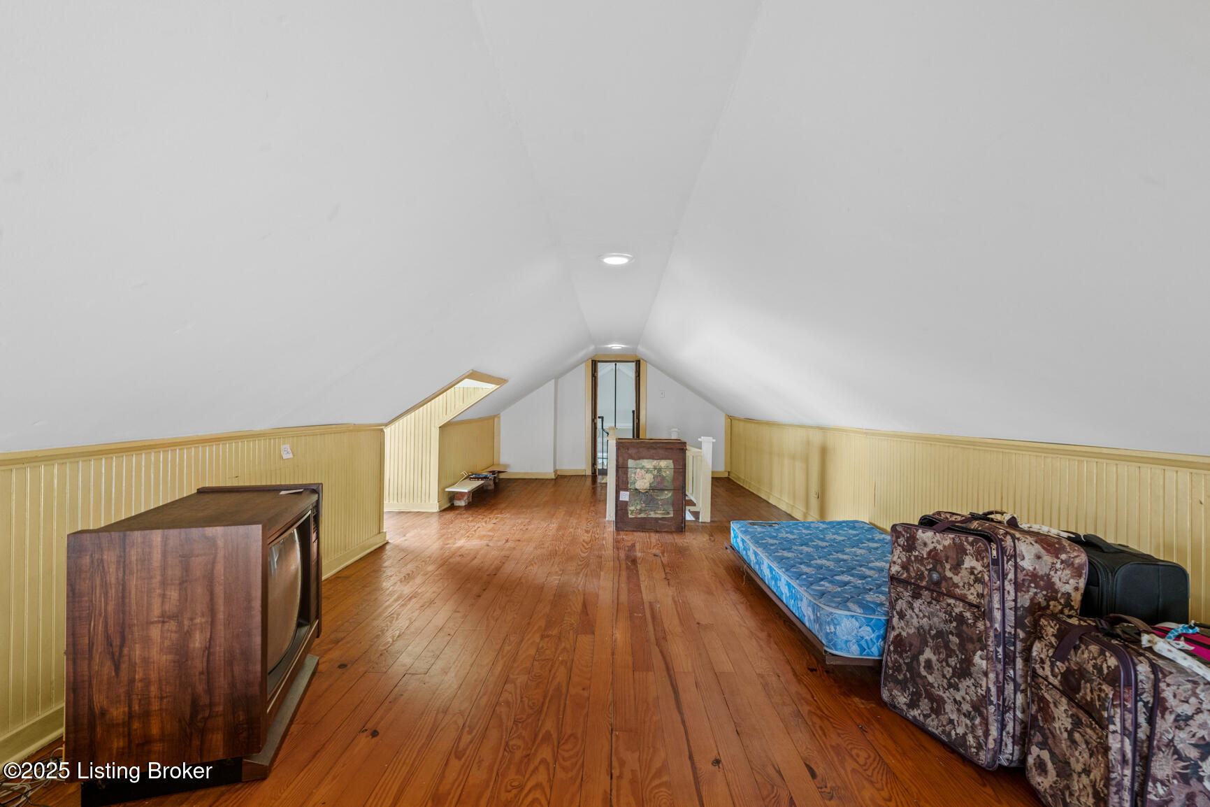 515 E Ashland Ave, Shelbyville, Pennsylvania image 14