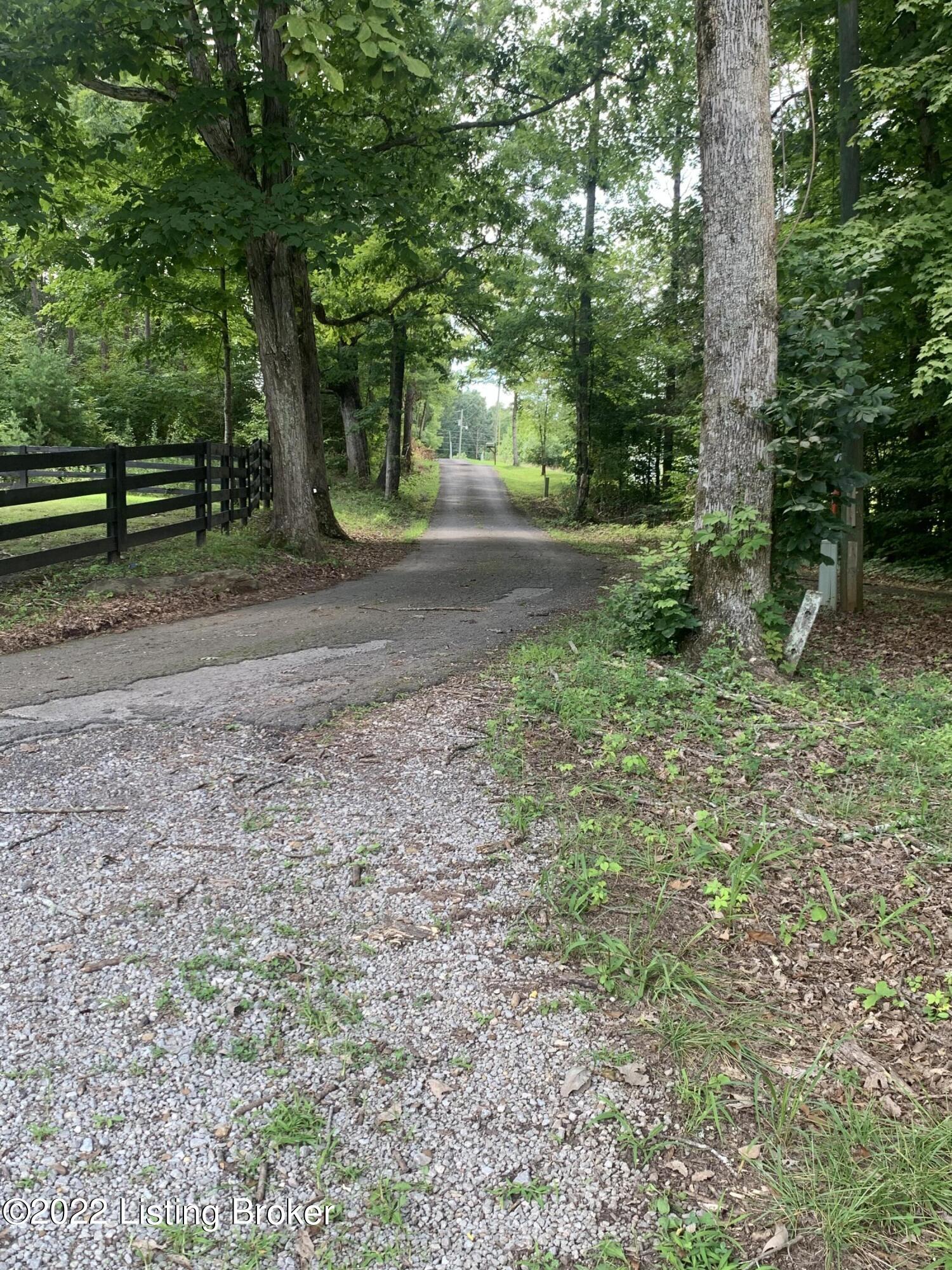 110 Andrews Ln, Jamestown, Kentucky image 3