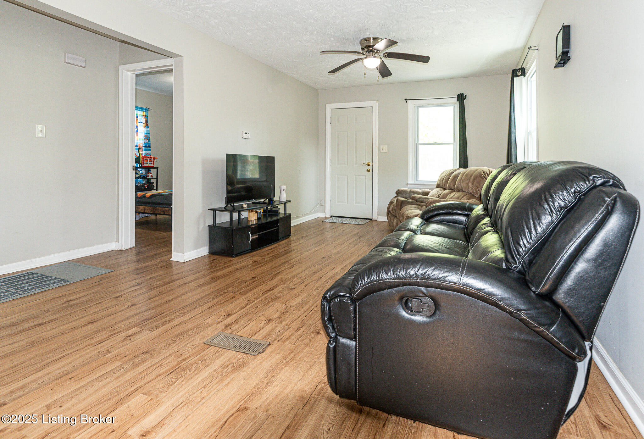3962 Craig Ave, Louisville, Kentucky image 3