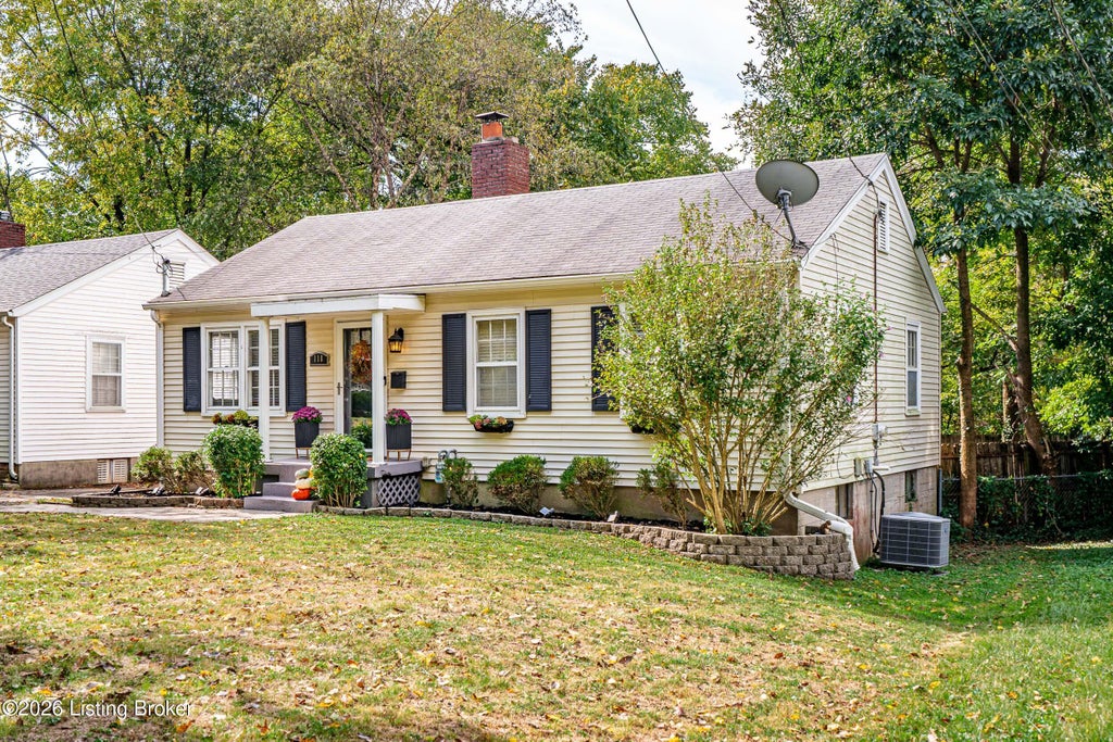 Photo of 118 Fenley Ave, Louisville, KY 40206 (MLS # 1731789)