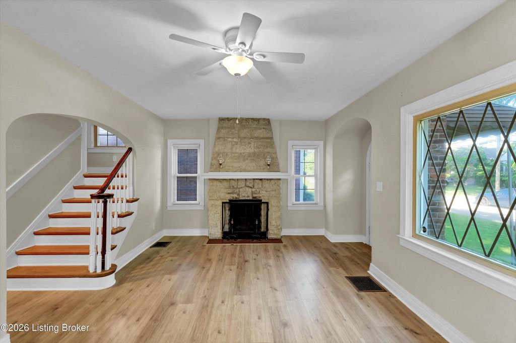 Photo of 1026 English Ave, Louisville, KY 40217 (MLS # 1717073)