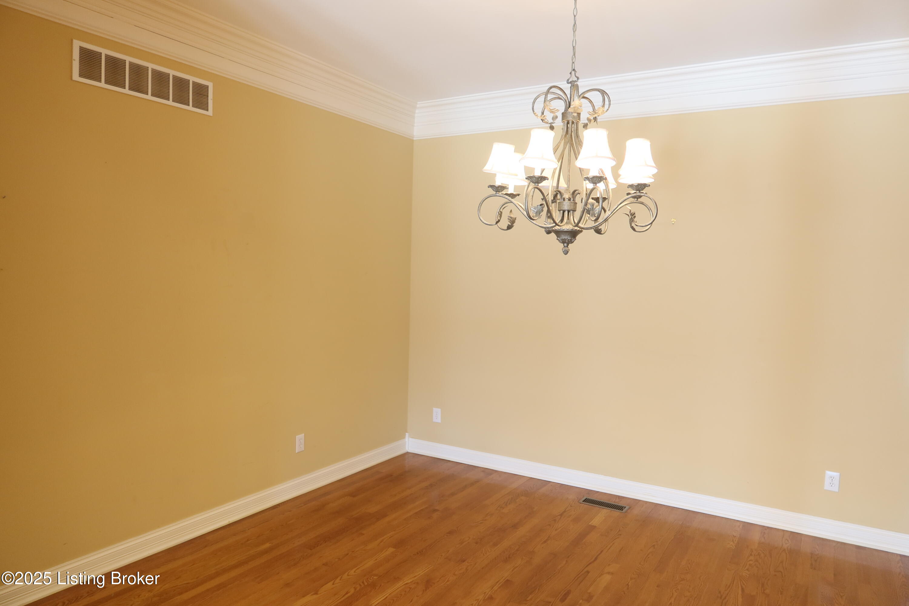 3234 Ridge Brook Cir, Louisville, Kentucky image 17