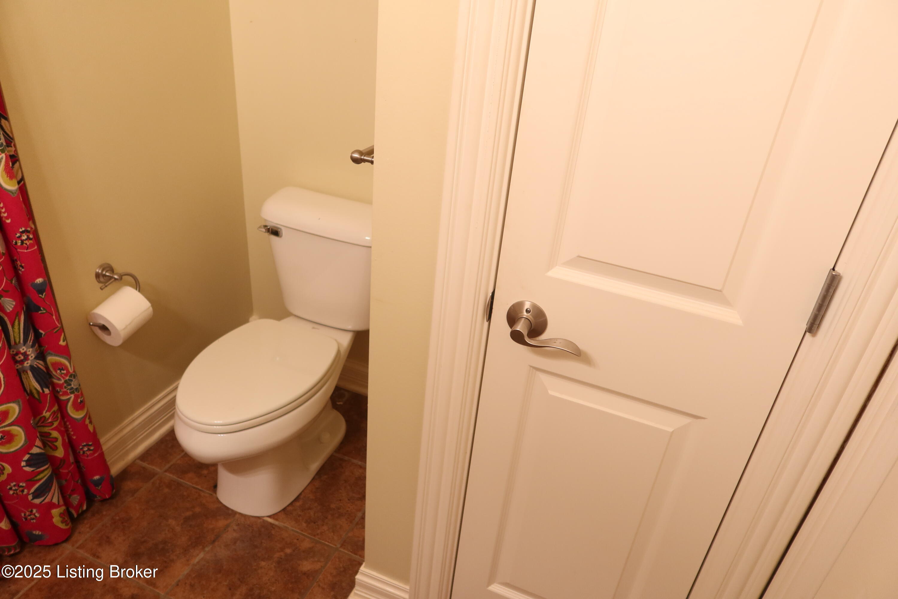 3234 Ridge Brook Cir, Louisville, Kentucky image 46