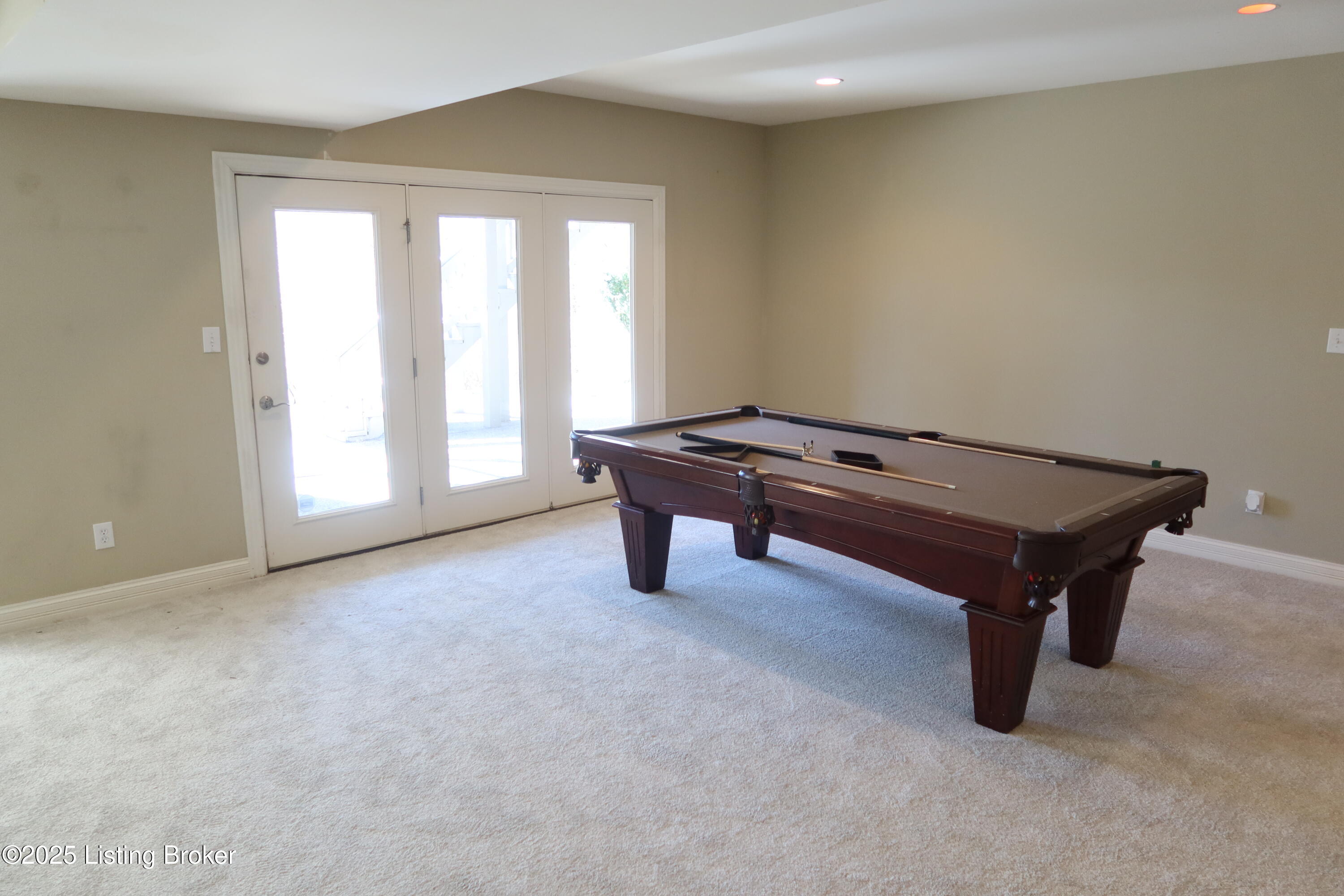 3234 Ridge Brook Cir, Louisville, Kentucky image 37