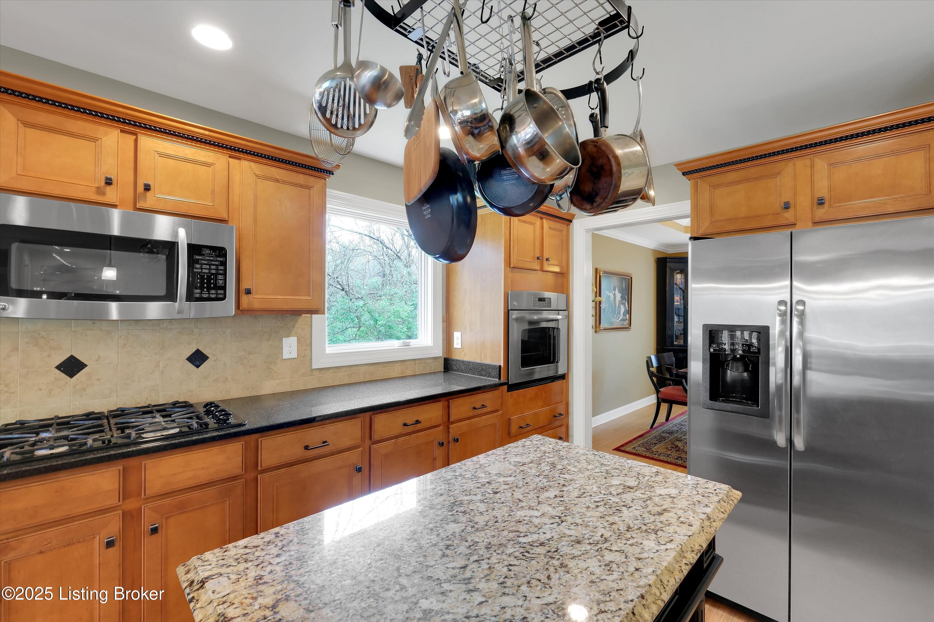 1422 Aaron Creek Dr, Fisherville, Pennsylvania image 14
