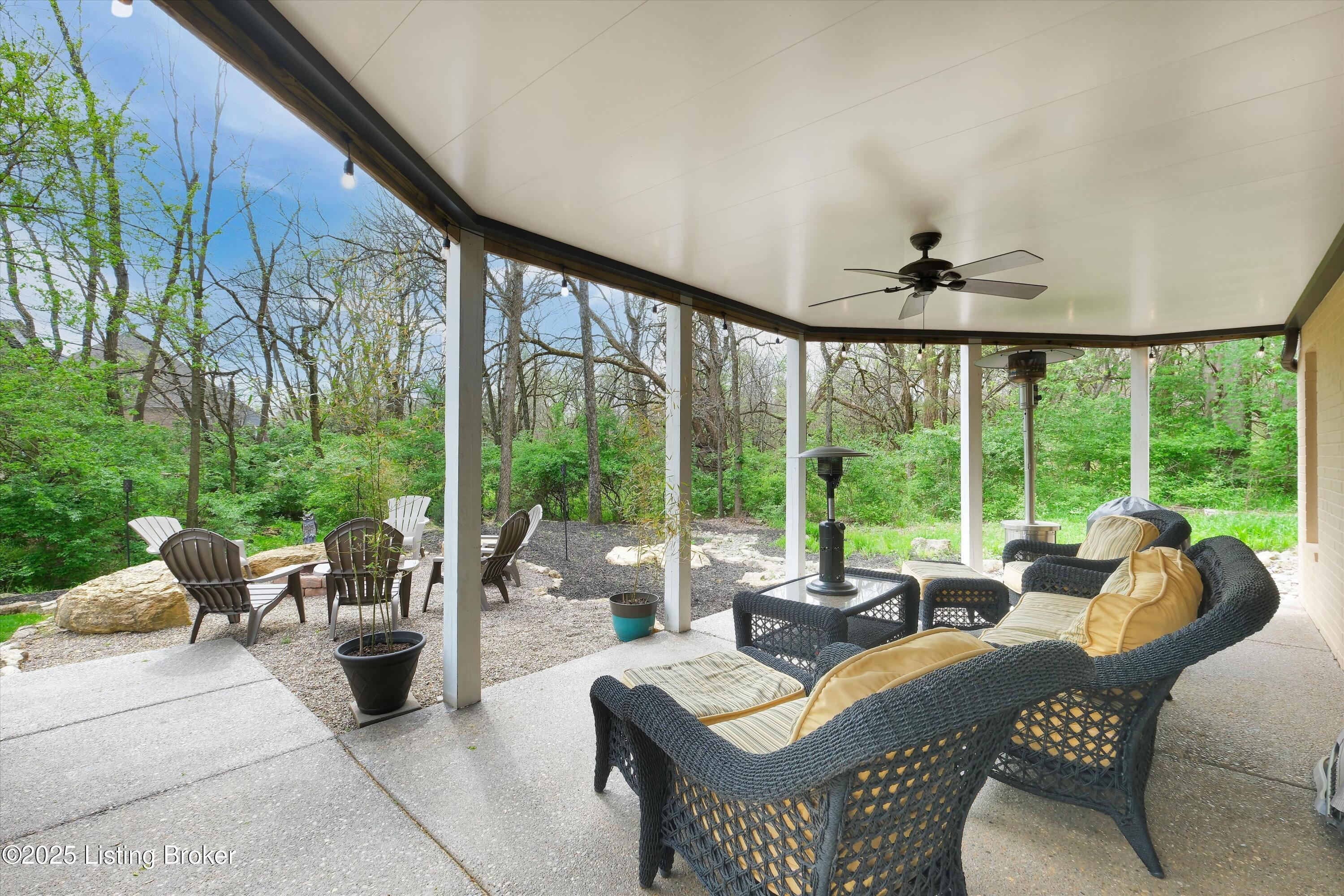 1422 Aaron Creek Dr, Fisherville, Pennsylvania image 42