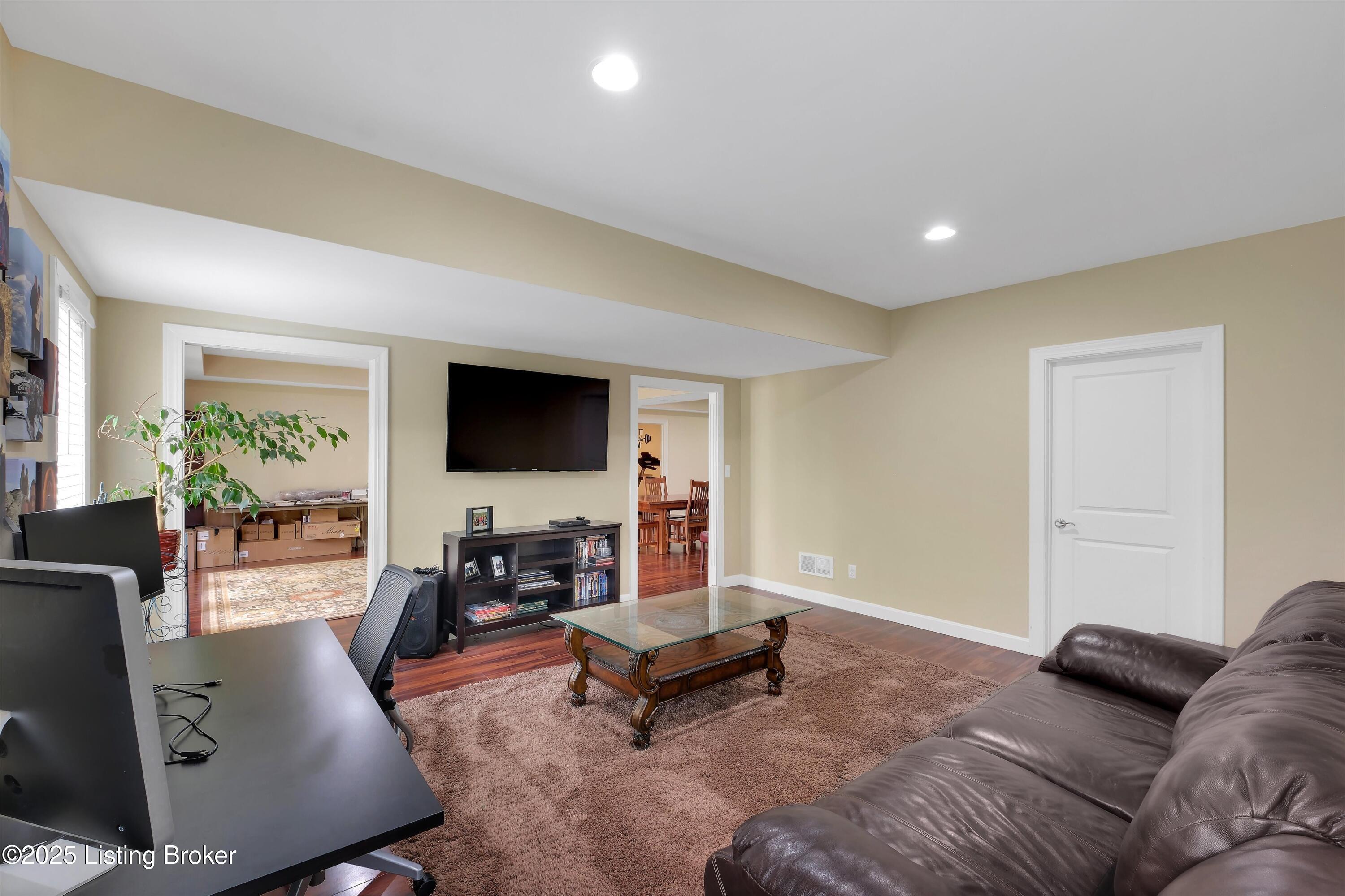 1422 Aaron Creek Dr, Fisherville, Pennsylvania image 46