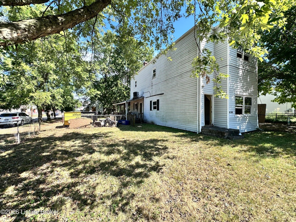 Photo of 2723 Saint Xavier St, Louisville, KY 40212 (MLS # 1729874)