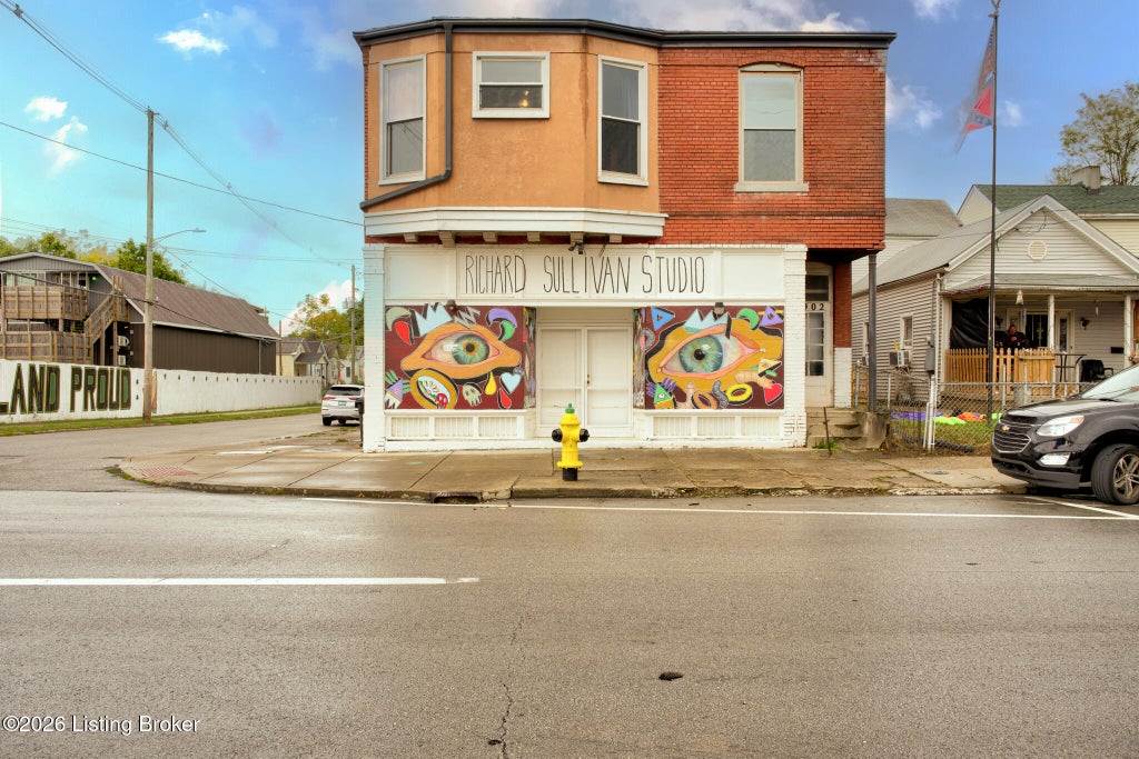 Photo of 2900 Bank St, Louisville, KY 40212 (MLS # 1732948)