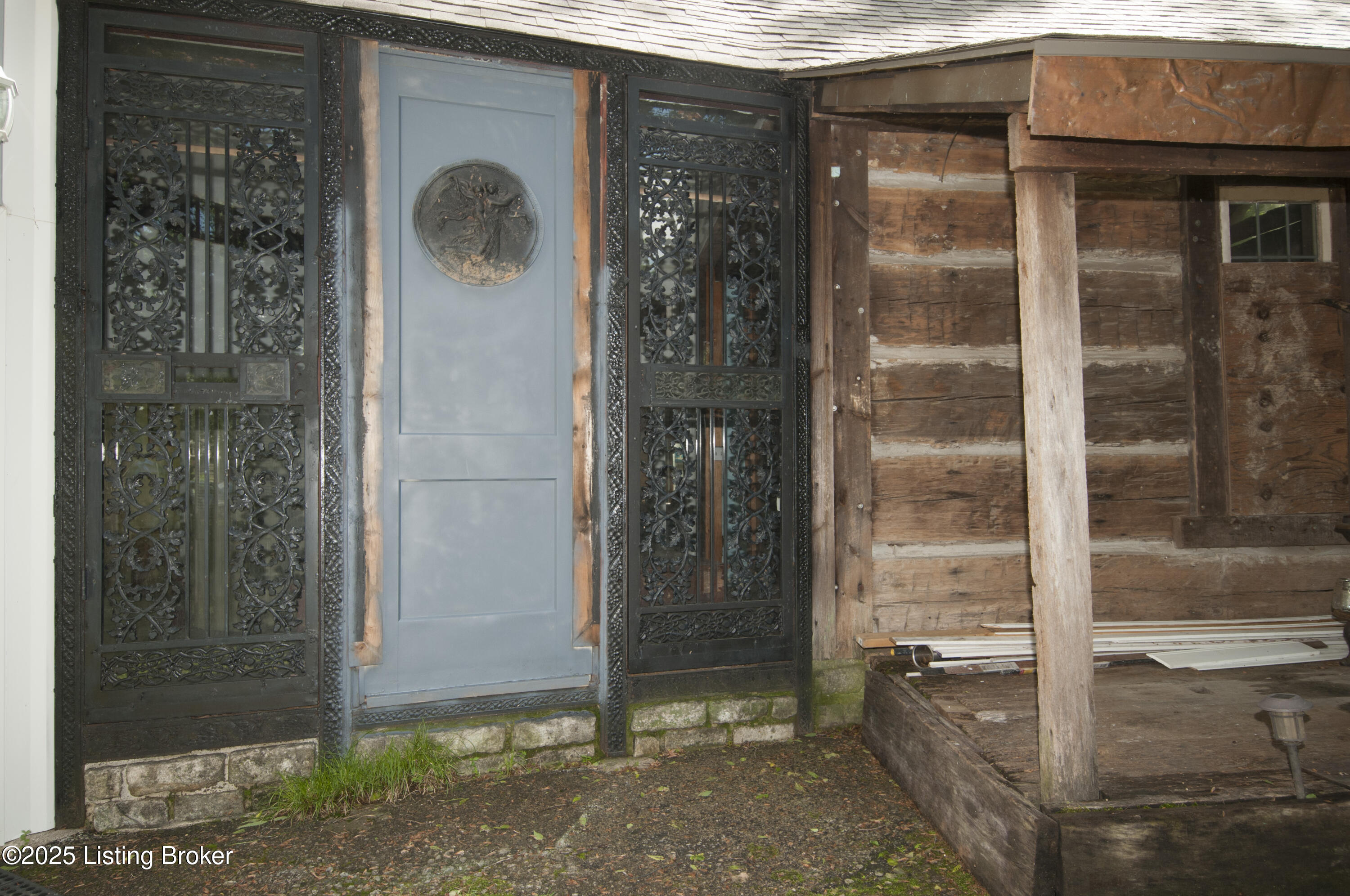357 Ridgeway Ave, Louisville, Pennsylvania image 3