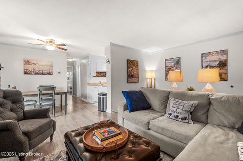 Photo of 1710 Odaniel Ave #APT 25, Louisville, KY 40213 (MLS # 1706650)