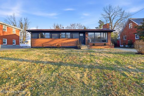 Photo of 6109 Princess Way, Louisville, KY 40219 (MLS # 1706861)