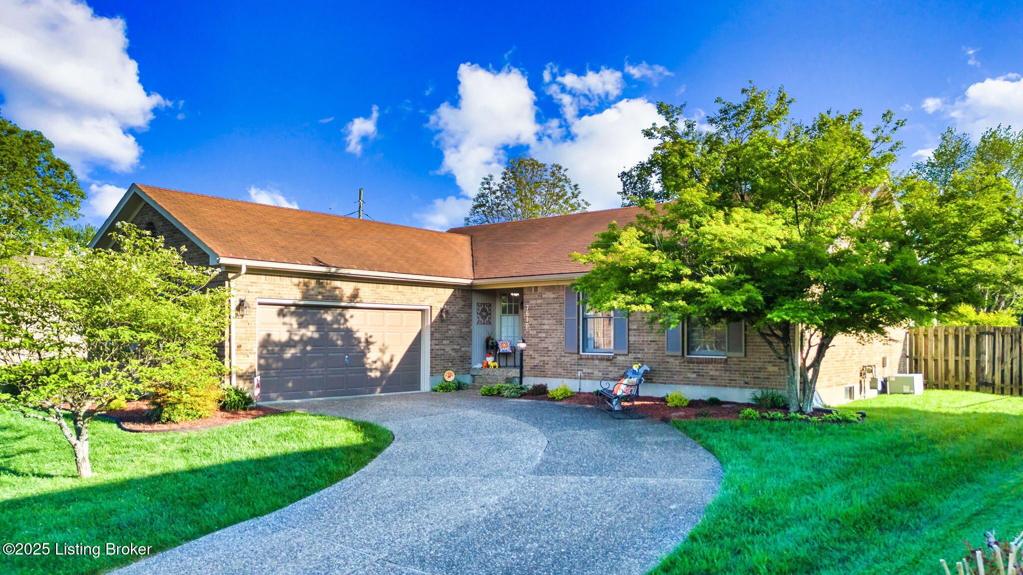 7610 Newton Ct, Louisville, Pennsylvania image 2