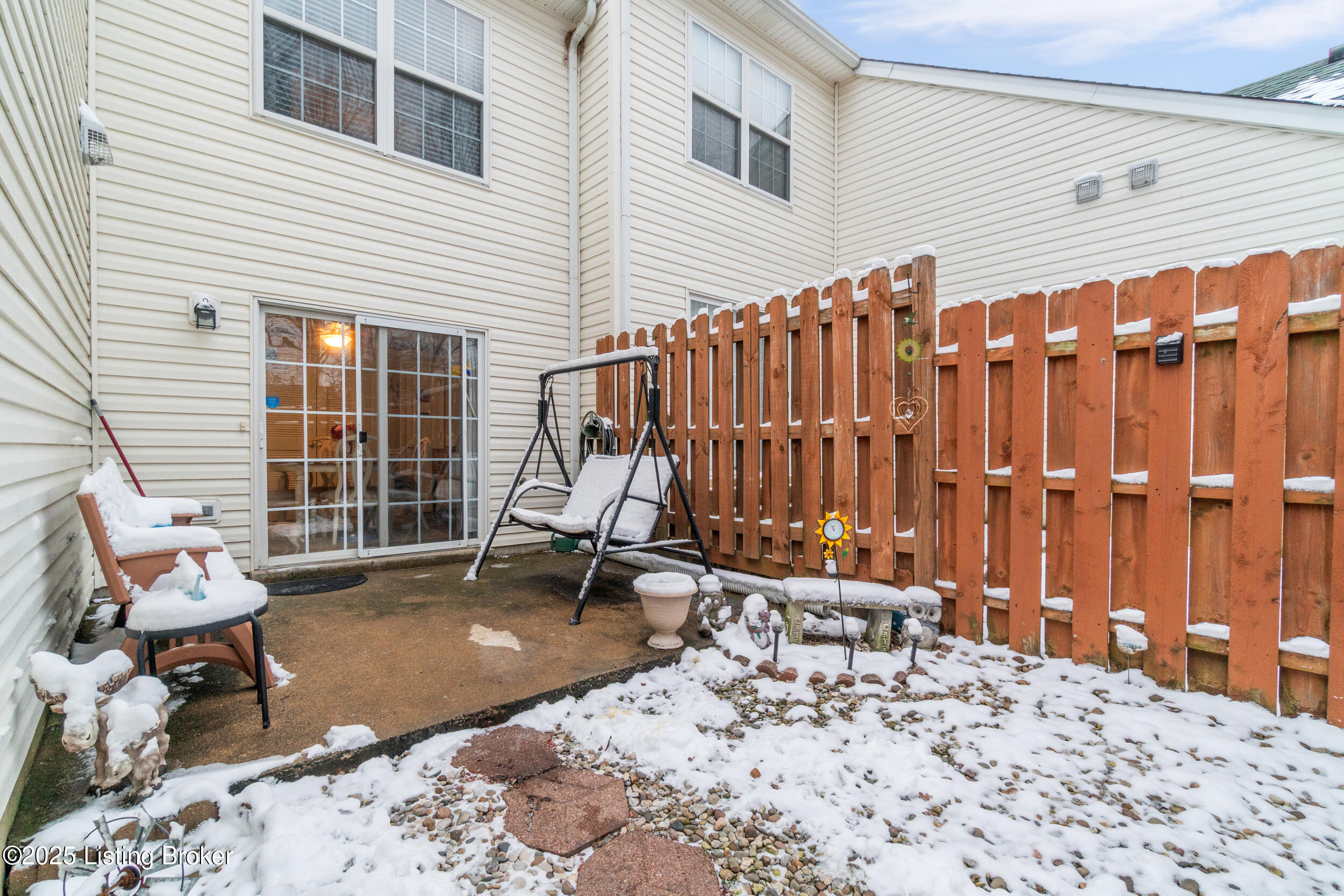 9616 Bayberry Green Ln, Louisville, Kentucky image 30