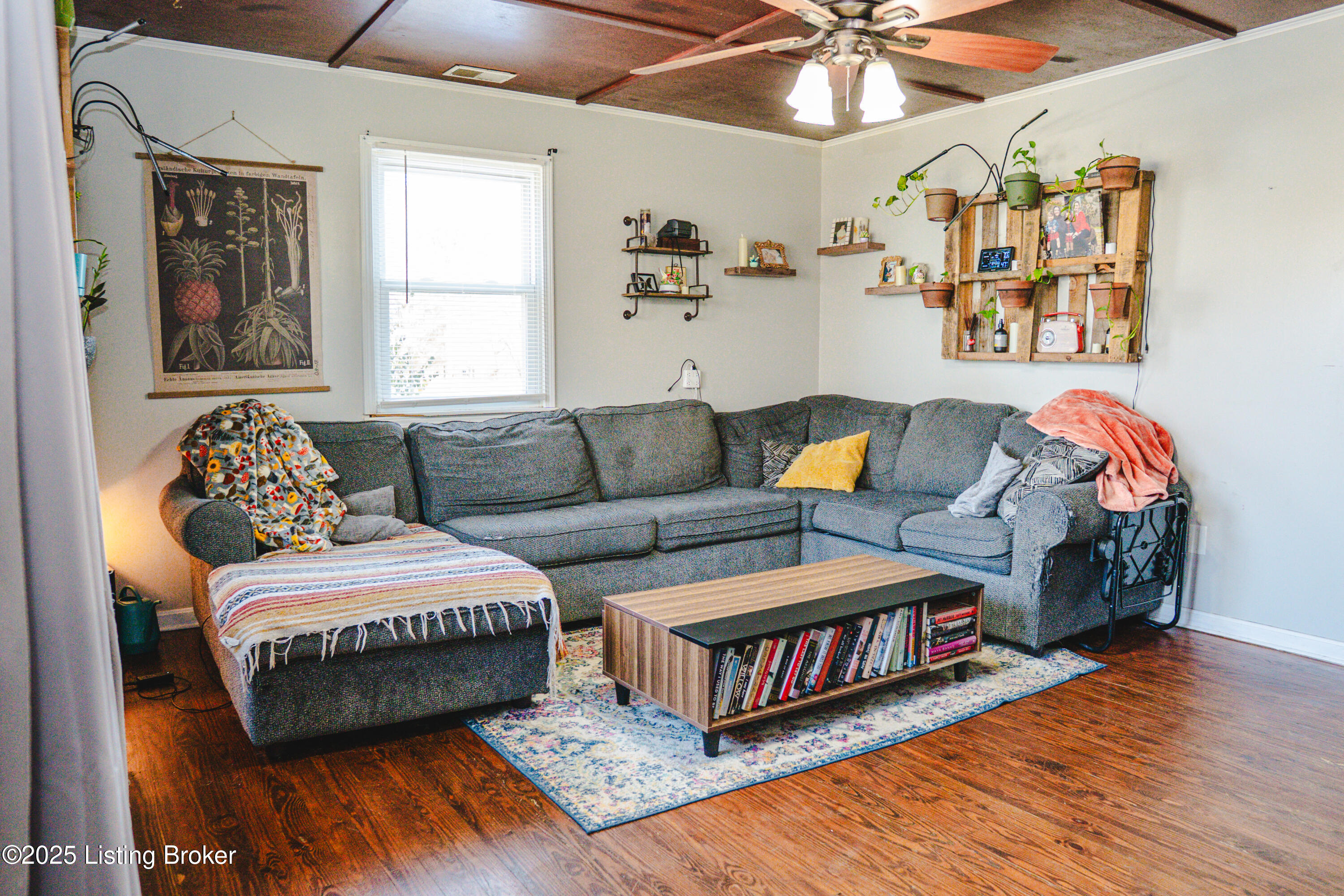 13705 S Blakely Ln, Louisville, Kentucky image 3
