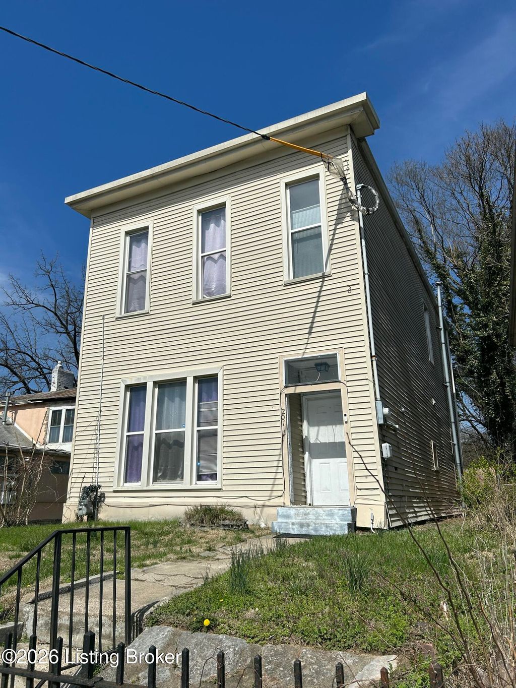 Photo of 2017 W Jefferson St, Louisville, KY 40203 (MLS # 1713254)