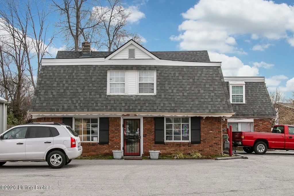 Photo of 5419 New Cut Rd, Louisville, KY 40214 (MLS # 1712462)