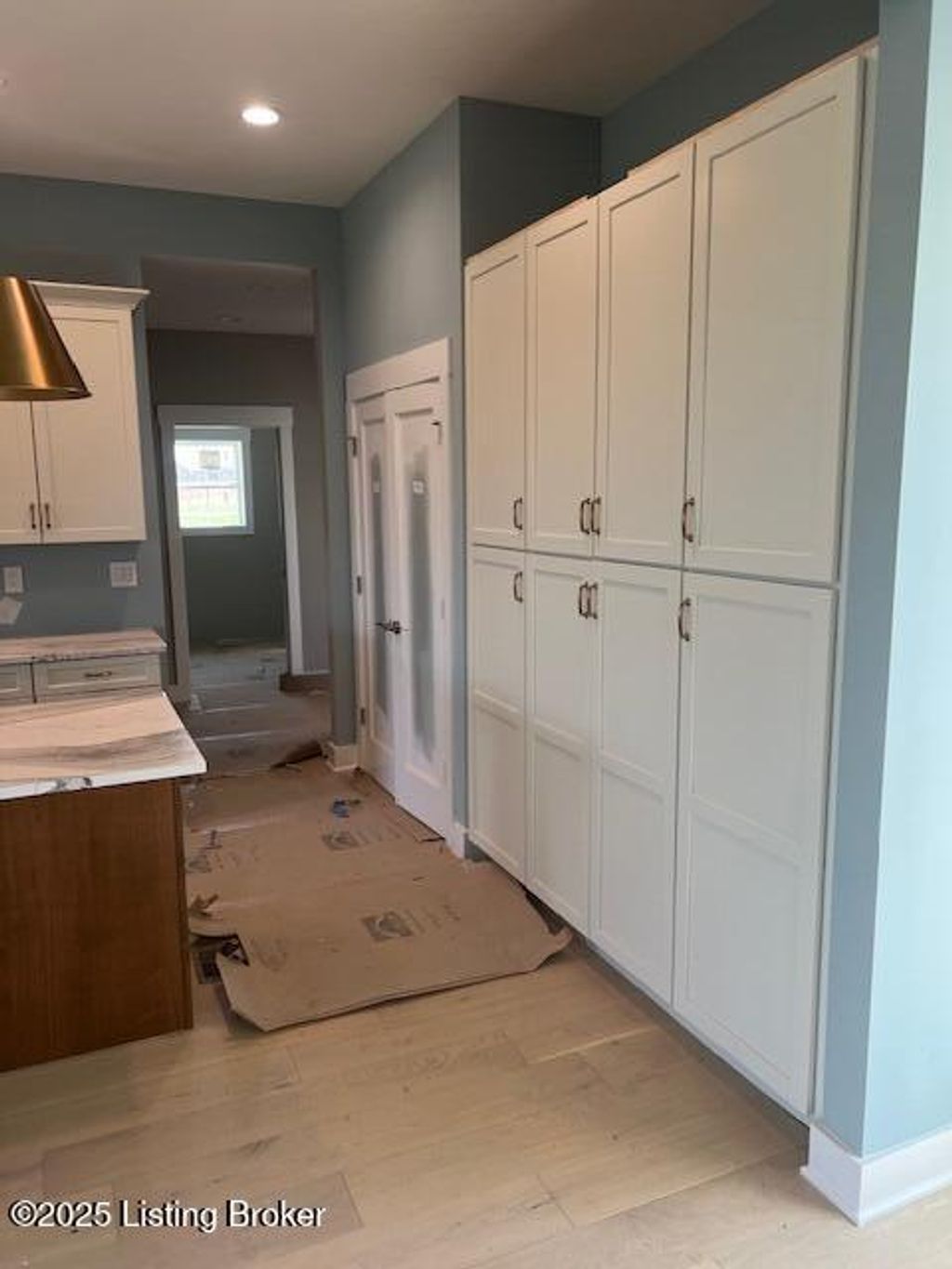 Photo of 150 Gavin Ct, Louisville, KY 40245 (MLS # 1704590)