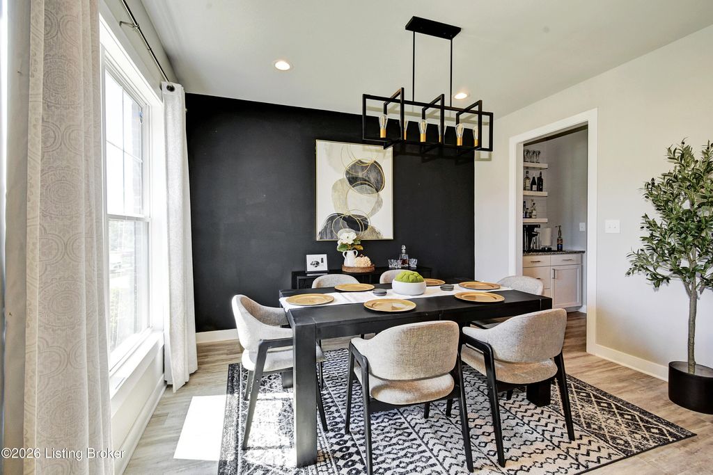 Photo of 9204 Fox Chase Rd, Louisville, KY 40228 (MLS # 1712674)