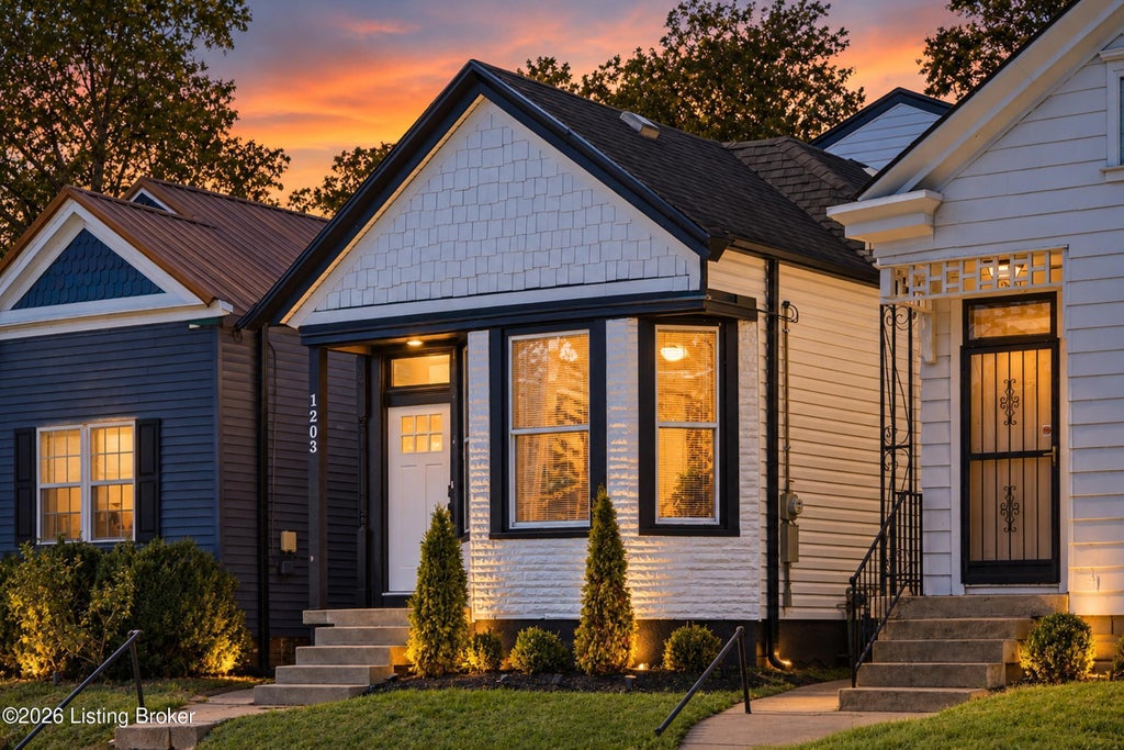 Photo of 1203 E Kentucky St, Louisville, KY 40204 (MLS # 1730269)