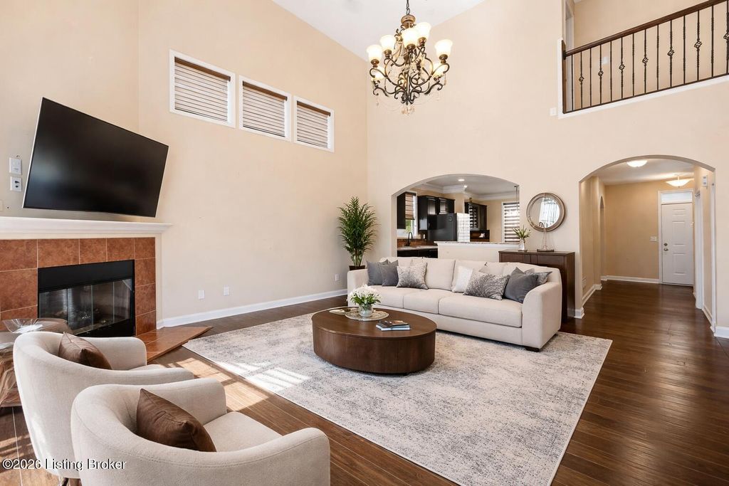 Photo of 17107 Creek Vista Ct, Louisville, KY 40245 (MLS # 1713319)