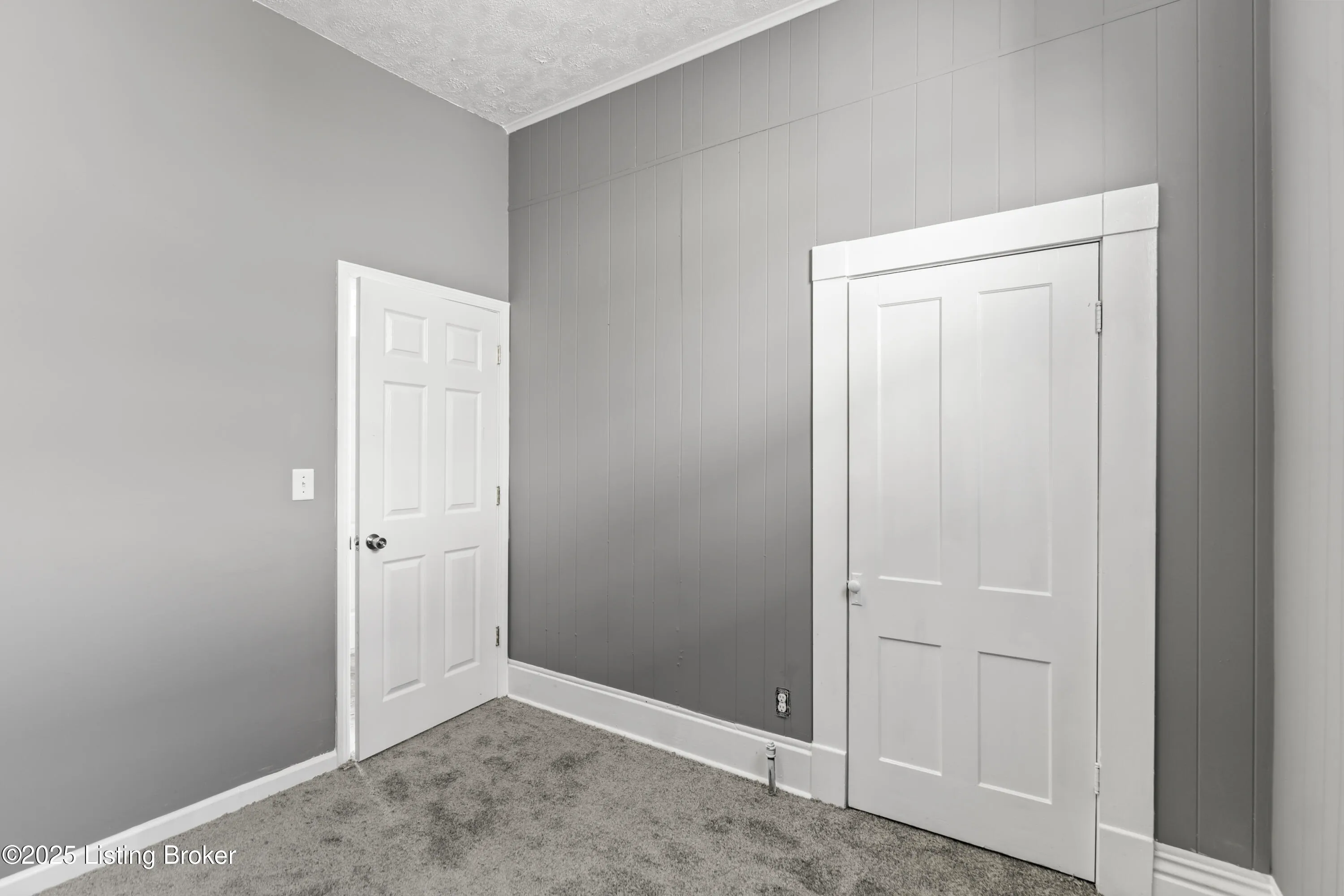 Louisville, Kentucky 40208, United States, 3 Bedrooms Bedrooms, ,2 BathroomsBathrooms,Residential,Active,95065