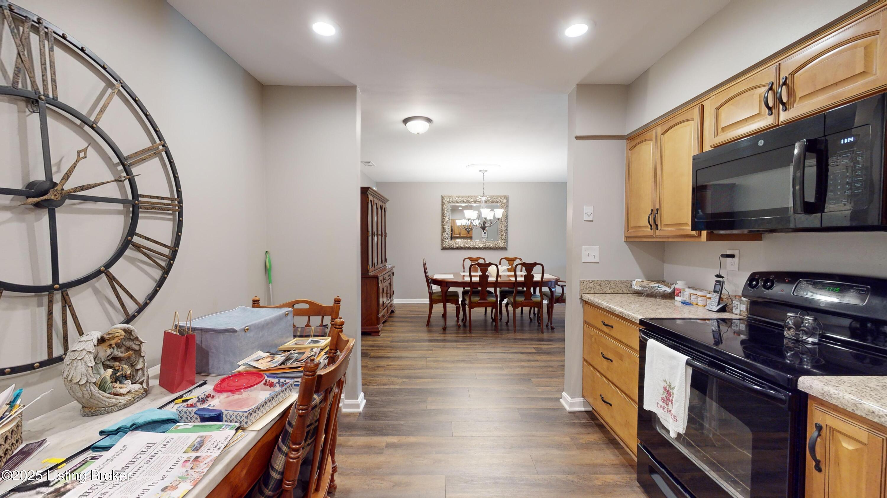 1600 Gardiner Ln #203, Louisville, Kentucky image 11